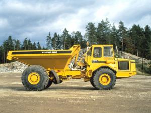 Volvo BM A25 1987 года